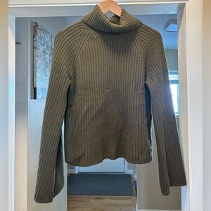 100% Cashmere Sweater